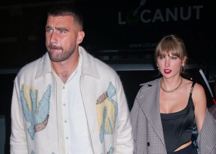 Por que Taylor Swift e Travis Kelce saltaram 2025 VMAs depois