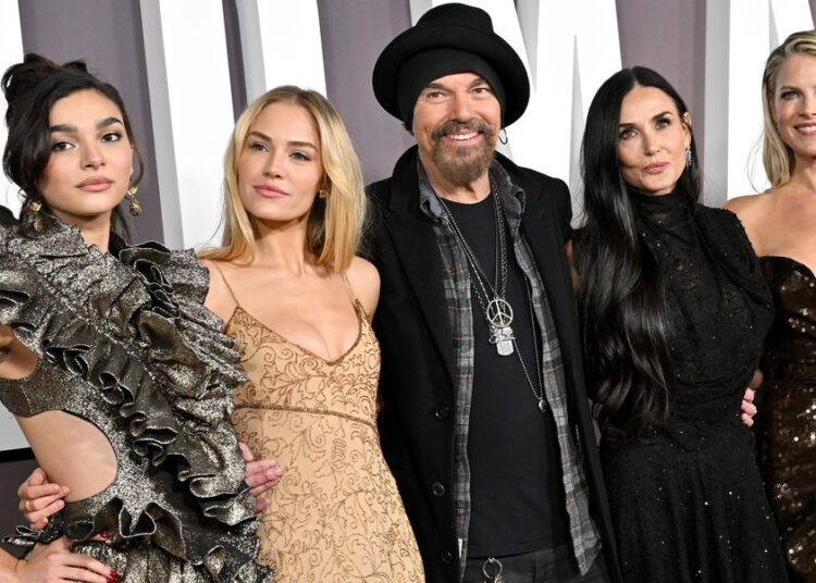 Por que o elenco de 'Landman' pulou o 2025 Emmys