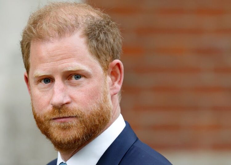Por que os Royals desprezaram o aniversário do príncipe Harry