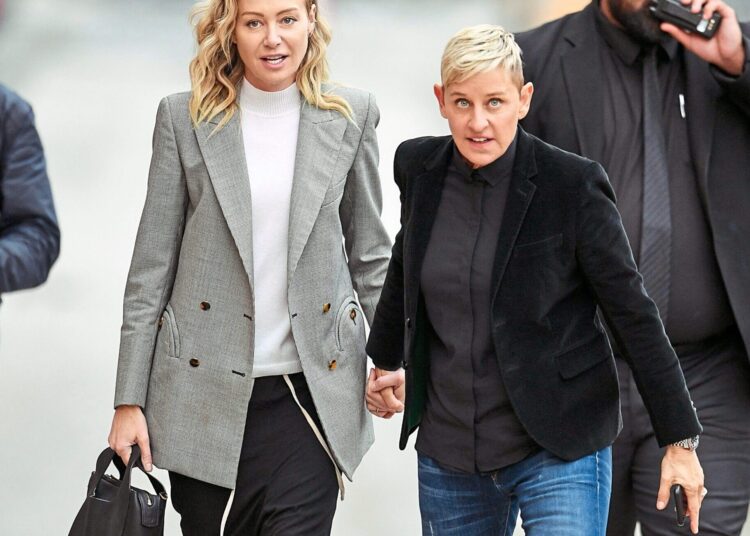 Portia de Rossi se sente 'totalmente sufocada' por Ellen DeGeneres depois que o casal se mudou para a Inglaterra - a Globe Magazine