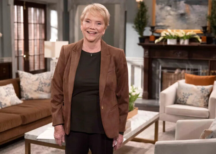 Primeiro veja o retorno diurno de Erika Slezak no 'Hospital Geral'