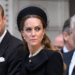 Prince William 'Furioso' com fotografias com o príncipe Andrew