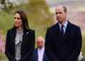 Princesa de Gales em homenagem surpresa à rainha Elizabeth II