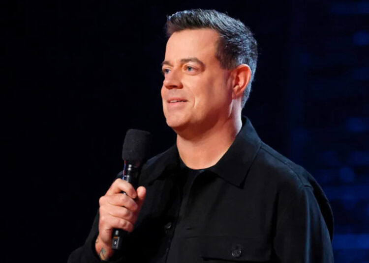 Qual é o 'retorno de chamada de Carson' em 'The Voice'? Dentro da adição da 28ª temporada