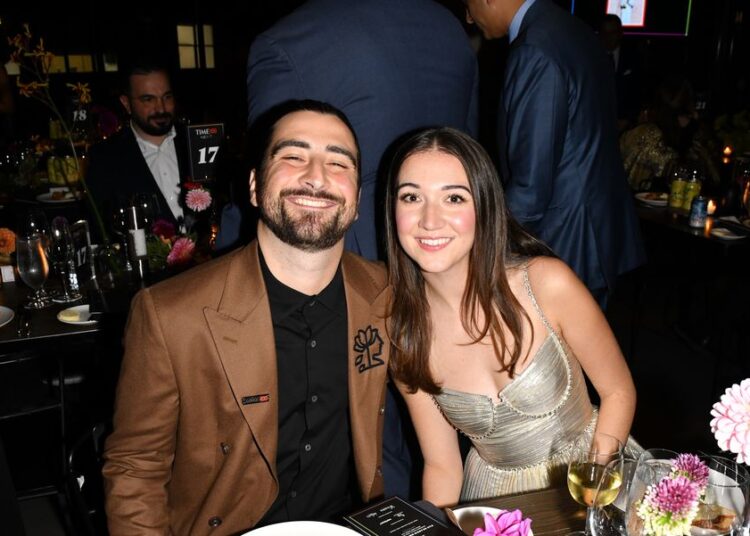 Quem é a esposa de Noah Kahan? Conheça Brenna Nolan