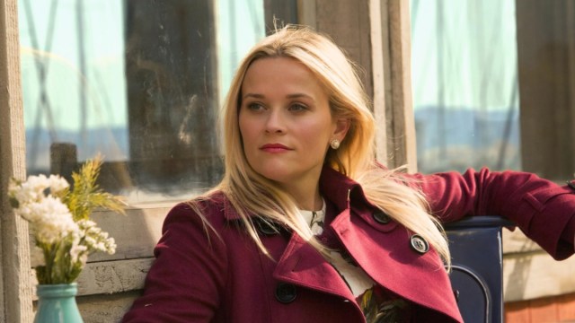 Reese Witherspoon revela como ela perdeu o papel de garotas para Rosamund Pike