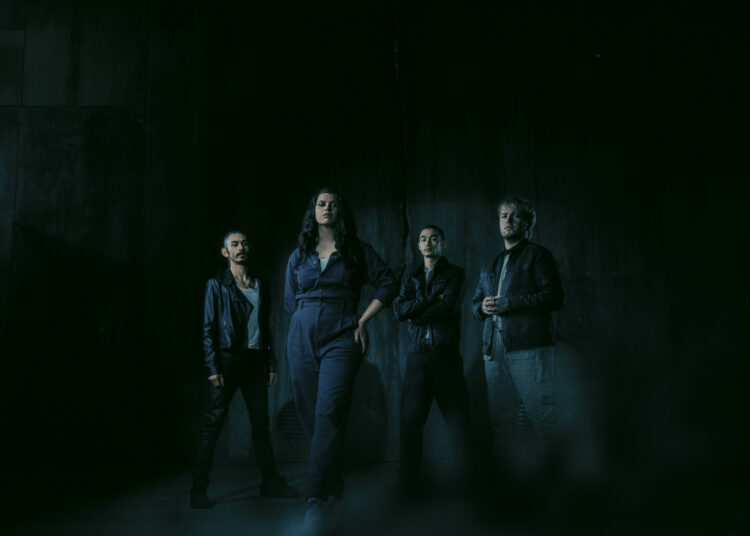 Reliqa Libere o novo videoclipe para 'Your Touch'