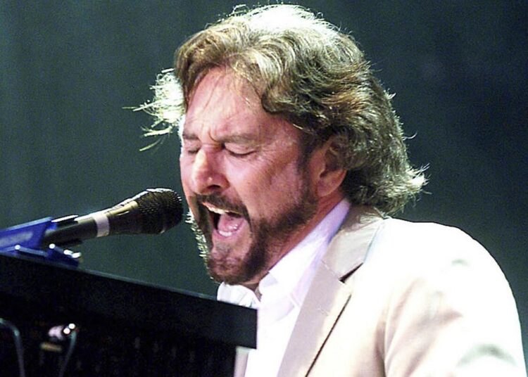 Rick Davies, co-fundador e cantor da Supertramp, morre aos 81