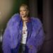 Rihanna mostra vários novos 10 melhores, enquanto os fãs retornam a uma música mais antiga
