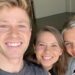 Robert Irwin brinca que é 'Bring Your Sister To Work Day' enquanto Bindi passa pela prática 'DWTS' - Star Magazine