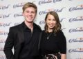 Robert Irwin compartilha atualização da saúde da irmã Bindi Irwin - NBC New York