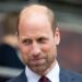 Royal Family Live: Príncipe William e Príncipe Harry realizam tarefas reais