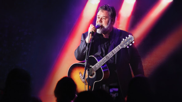 Russell Crowe anuncia um show único de Sydney com sua banda 'Indoor Garden Party'