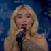 Sabrina Carpenter teve um 'aviso' de 4 palavras depois que a SNL a anunciou como anfitrião e convidado musical