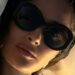 Salma Hayek exibe suas curvas em biquíni vermelho sexy para aniversário