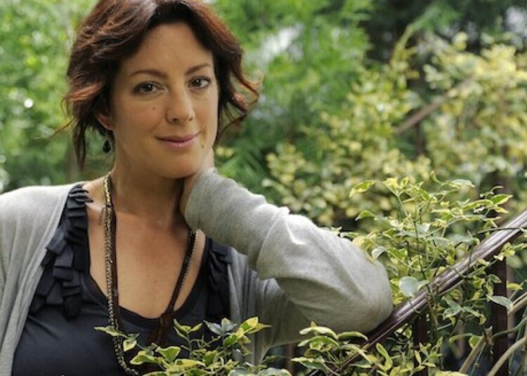 Sarah McLachlan tem um novo álbum pela primeira vez em mais de uma década