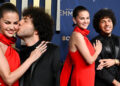 Selena Gomez tem um momento quente em Louis Vuitton no Emmy Awards 2025 com Benny Blanco