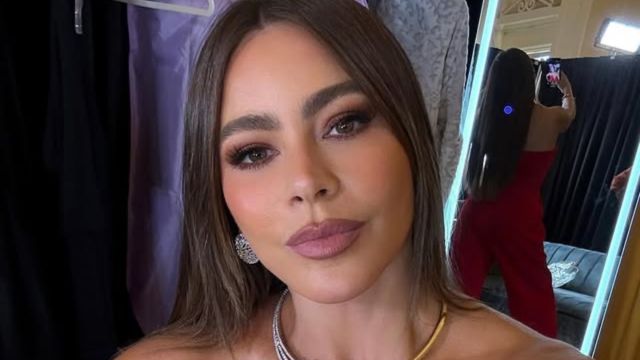 Sofía Vergara chora enquanto sente falta do Emmys 2025 e pousa em er