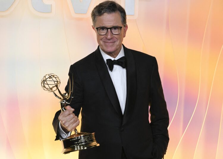 Stephen Colbert diz que não tem 'nada mais em minha mente', mas 'The Late Show' antes do episódio final - National Enquirer