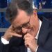 Stephen Colbert quase o perde no meio de uma impressão absolutamente imunda de Trump