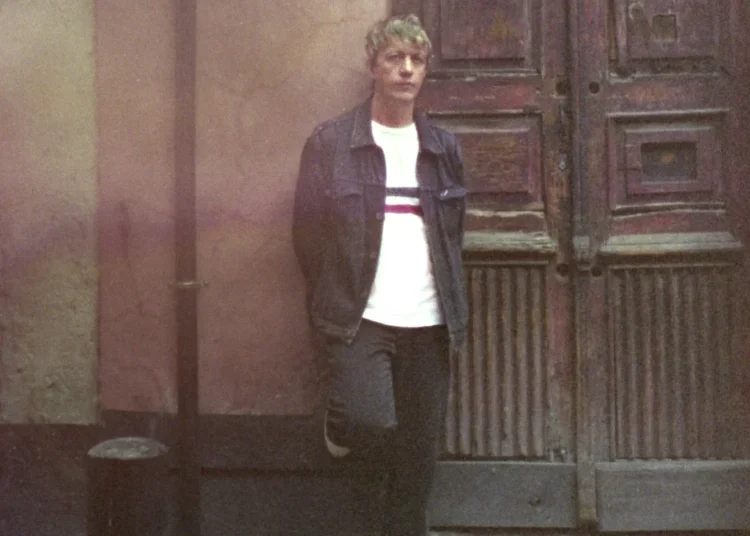 Steve Gunn anuncia o novo álbum 'Daylight Daylight', compartilha a nova música 'quase lá'