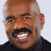 Steve Harvey diz que parou de ficar de pé por causa da cultura cancelada