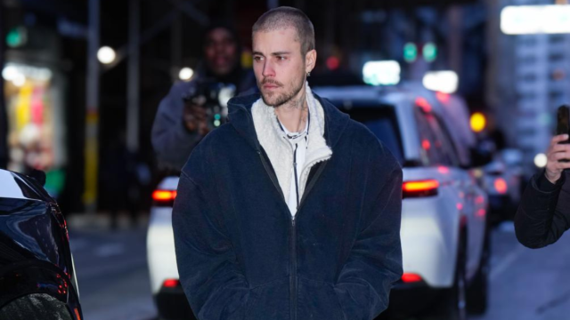 'Swag II' de Justin Bieber finalmente vive após o atraso; Apresenta 23 músicas
