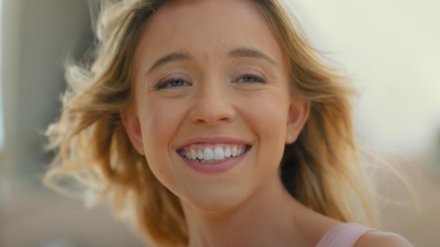 Sydney Sweeney ofereceu o filme de Bollywood por US $ 61M
