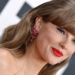 T Como na vida de uma showgirl? O charme inicial de Taylor Swift conta sua própria história