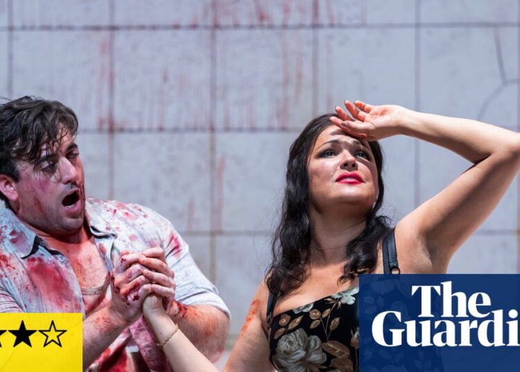 TOSCA Review - Novo Puccini forte sobe acima da soprano 'vergonha de você' 'russo | Ópera