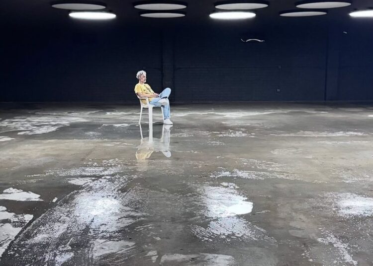 Taika waititi fala como diretor do novo videoclipe de Rita: era como um sonho trabalhar com minha esposa