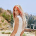 Taylor Acorn se vê "travando" em novo single explosivo e videoclipe »// Melodic Magazine