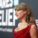 Taylor Swift cair