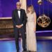 Ted Danson e Mary Steenburgen homenageados com o prêmio Bob Hope Humanitarian no Emmys