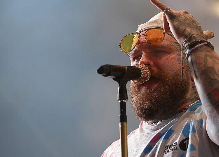 Teddy nada para a manchete do festival Lytham