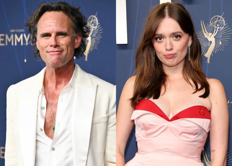 'The White Lotus' estrela Walton Goggins & Aimee Lou Wood Reunite no 2025 Emmys após sua dramática 'Feud'
