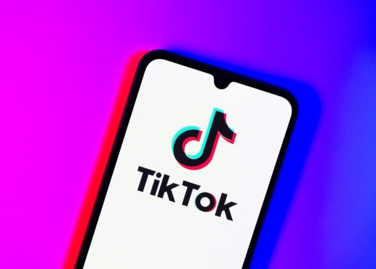 Tiktok está no topo de 200 milhões de usuários mensais na Europa