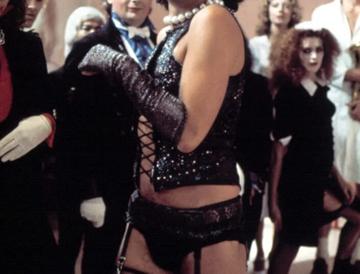 Tim Curry pensou que 'Rocky Horror Show' foi o final de sua carreira: 'Foi um fracasso'