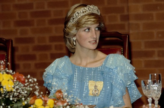 Tim Curry revela a confissão de horror rochosa da princesa Diana