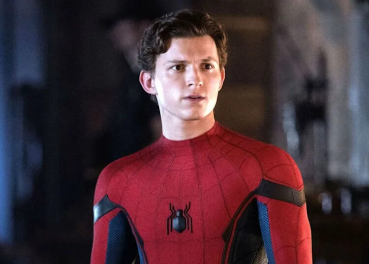 Tom Holland leva idéias de fãs online para Marvel Reuniões para Novo Dia