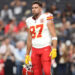 Travis Kelce oferece conselhos de proposta