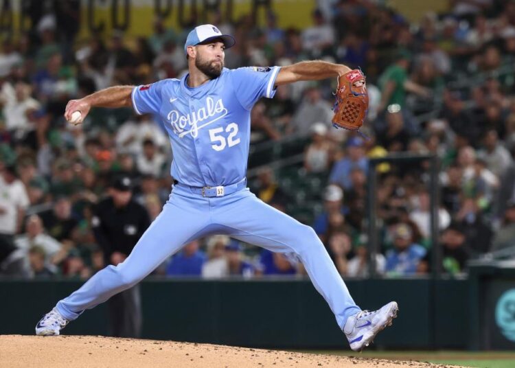 Wacha lança 6 entradas de shutout para a 10ª vitória como o Top A's 4-2 do Royals-o Democrata da Imprensa