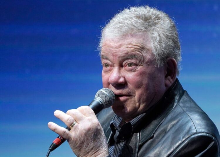 William Shatner está bem, mas tem um aviso para todos nós