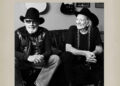 Willie Nelson anuncia 155º álbum Willie Sings Merle, revela "Workin 'Man Blues": Stream