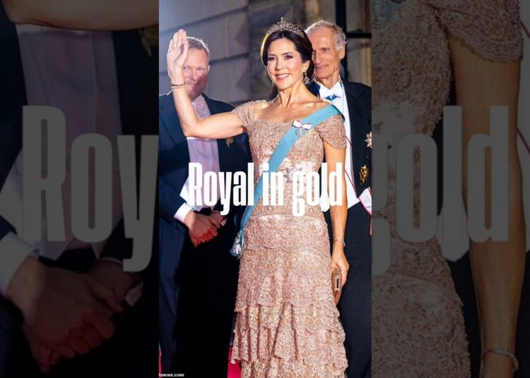 Royal in gold#britishroyalfamily #royalfamily #goldoutlook