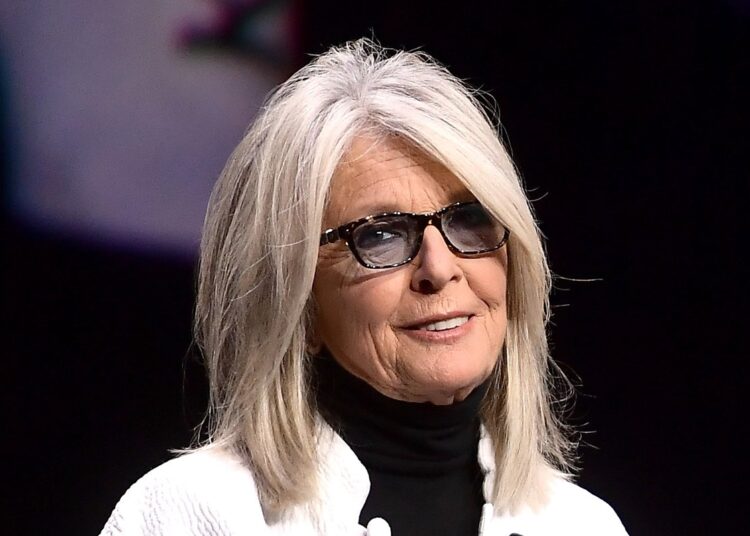 Celebridades reagem à morte de Diane Keaton, ex-colegas de elenco, amigos famosos e muito mais prestam homenagem | Diane Keaton, Estendido, Apresentação de Slides | Notícias e fofocas sobre celebridades | Entretenimento, fotos e vídeos