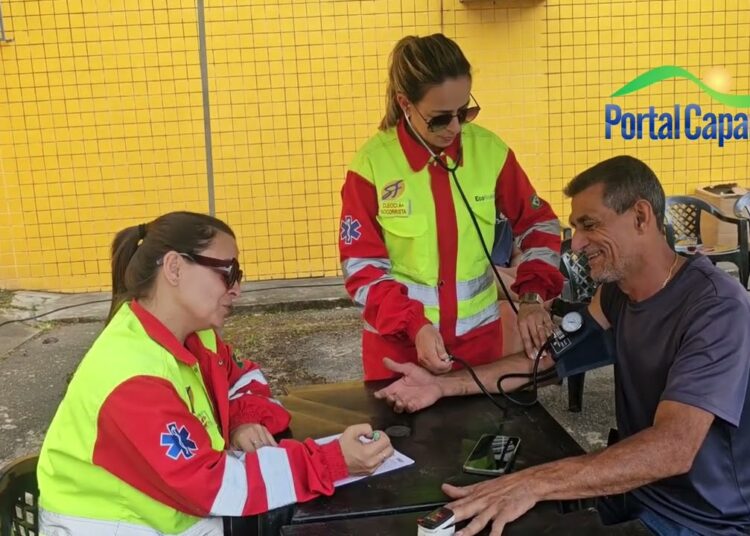 PRF realiza ações educativas na BR-116 em Realeza