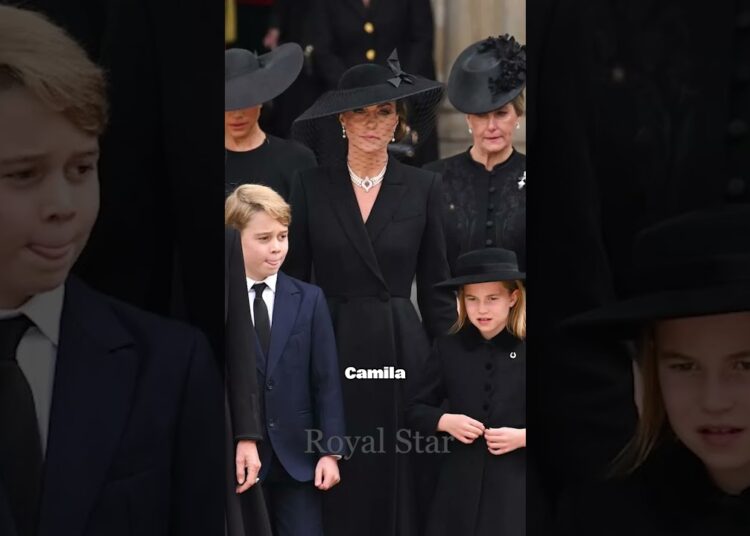 El día que la princesa Charlotte se negó a inclinarse ante Camila 😱👑 #PrincesaCharlotte #CamilaReina