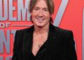 Keith Urban cancela show na Carolina do Sul em meio a doença