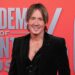 Keith Urban cancela show na Carolina do Sul em meio a doença